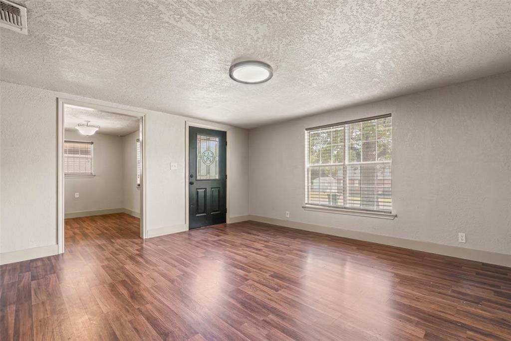 417 N Birch Street Property Photo 11