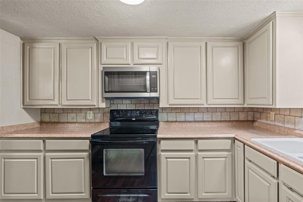 417 N Birch Street Property Photo 17