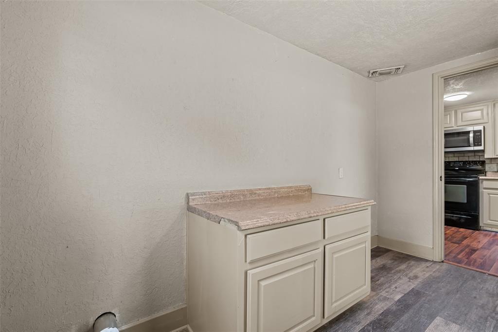 417 N Birch Street Property Photo 31