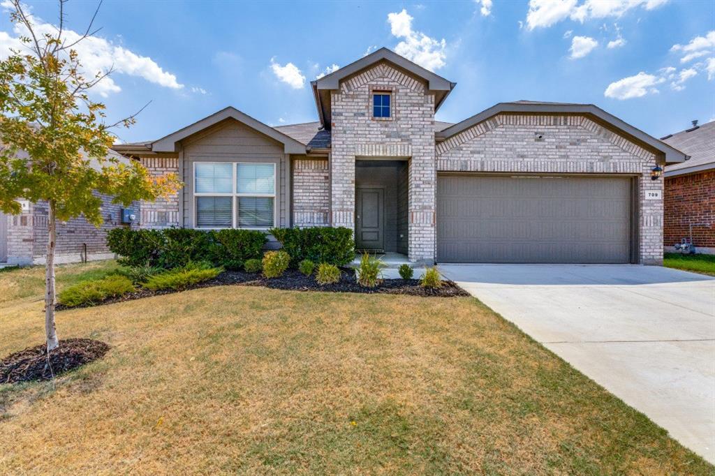 709 Cofer Way Property Photo 1