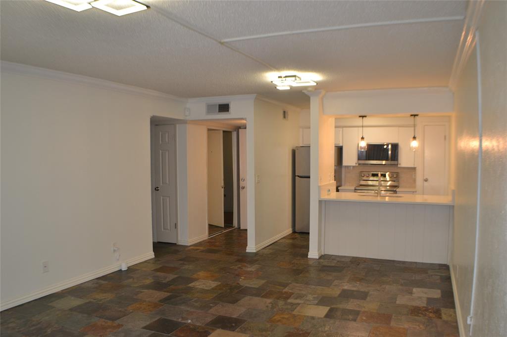 4859 Cedar Springs Road 255 Property Photo 8