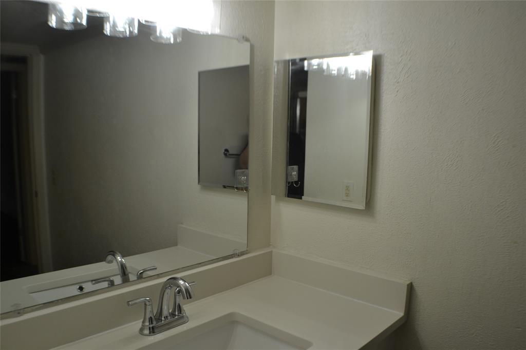4859 Cedar Springs Road 255 Property Photo 10