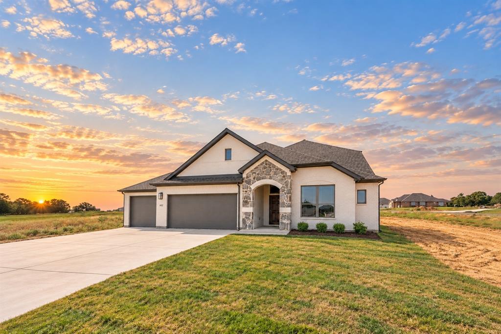 400 Mcalpine Property Photo 1