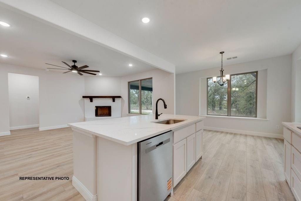 400 Mcalpine Property Photo 7