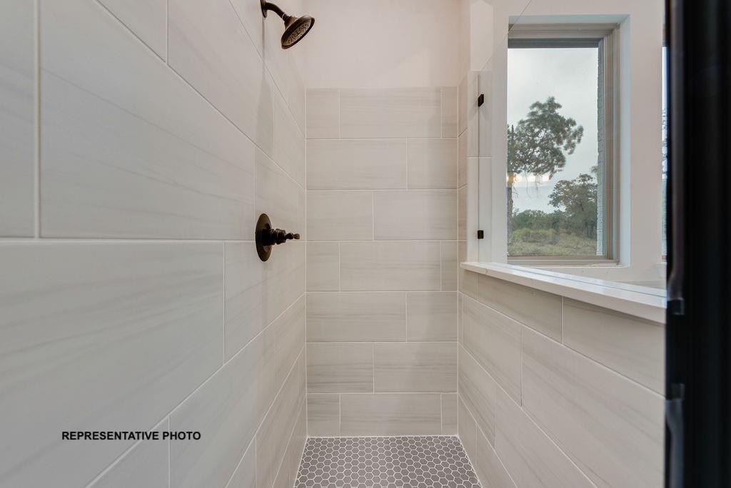 400 Mcalpine Property Photo 15
