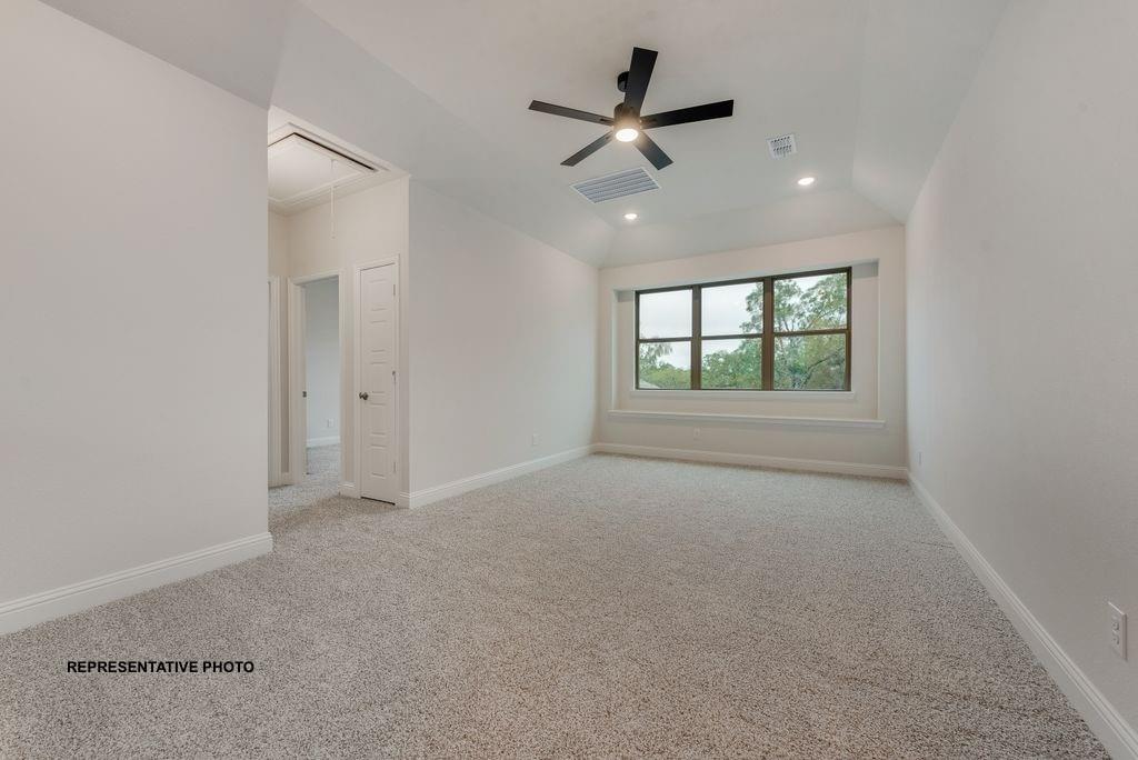 400 Mcalpine Property Photo 18
