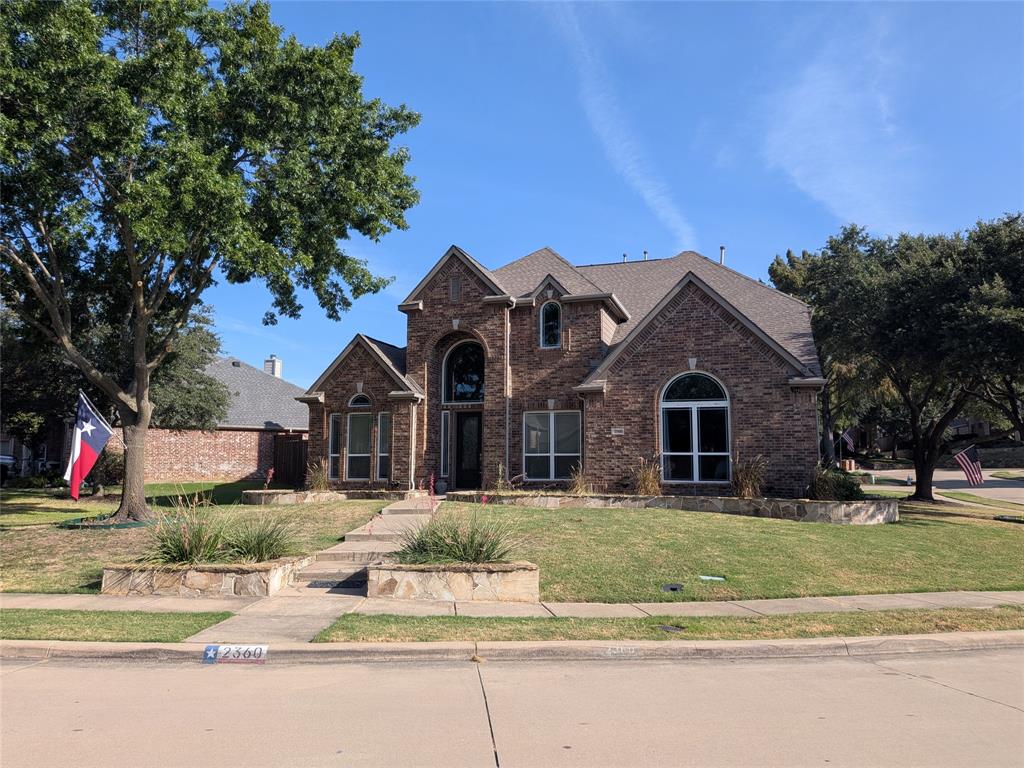 2360 Lake Forest Drive Property Photo 1