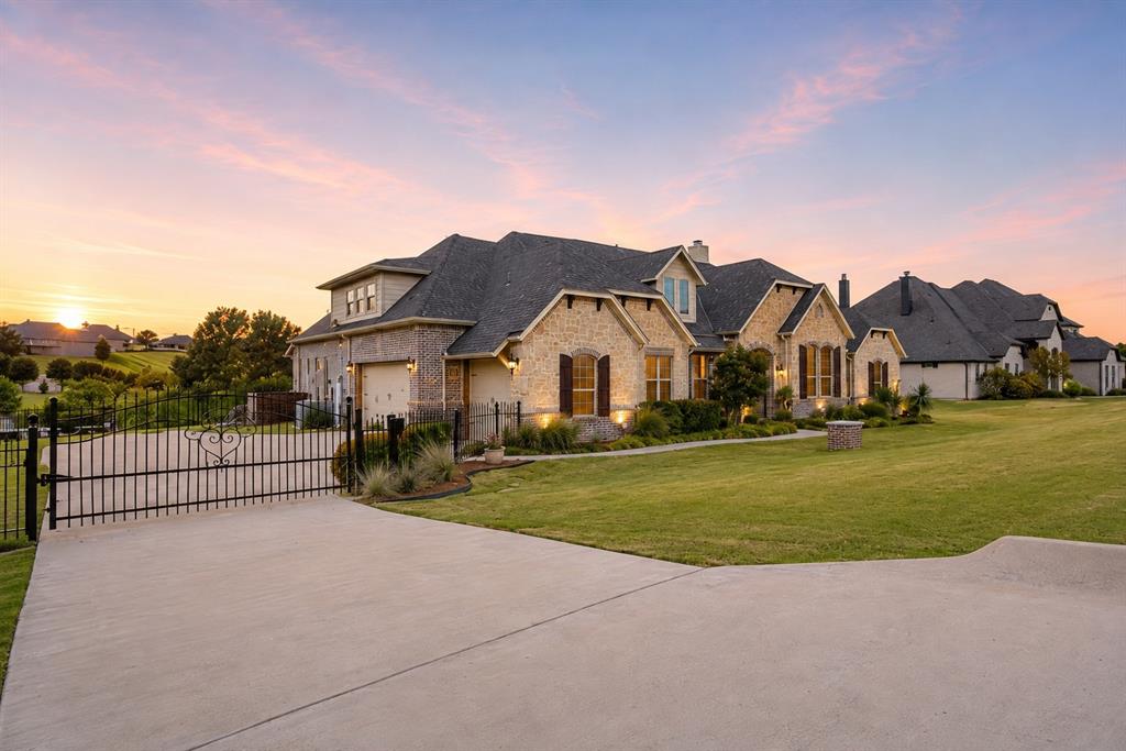 12408 Bella Vineyard Drive Property Photo 2