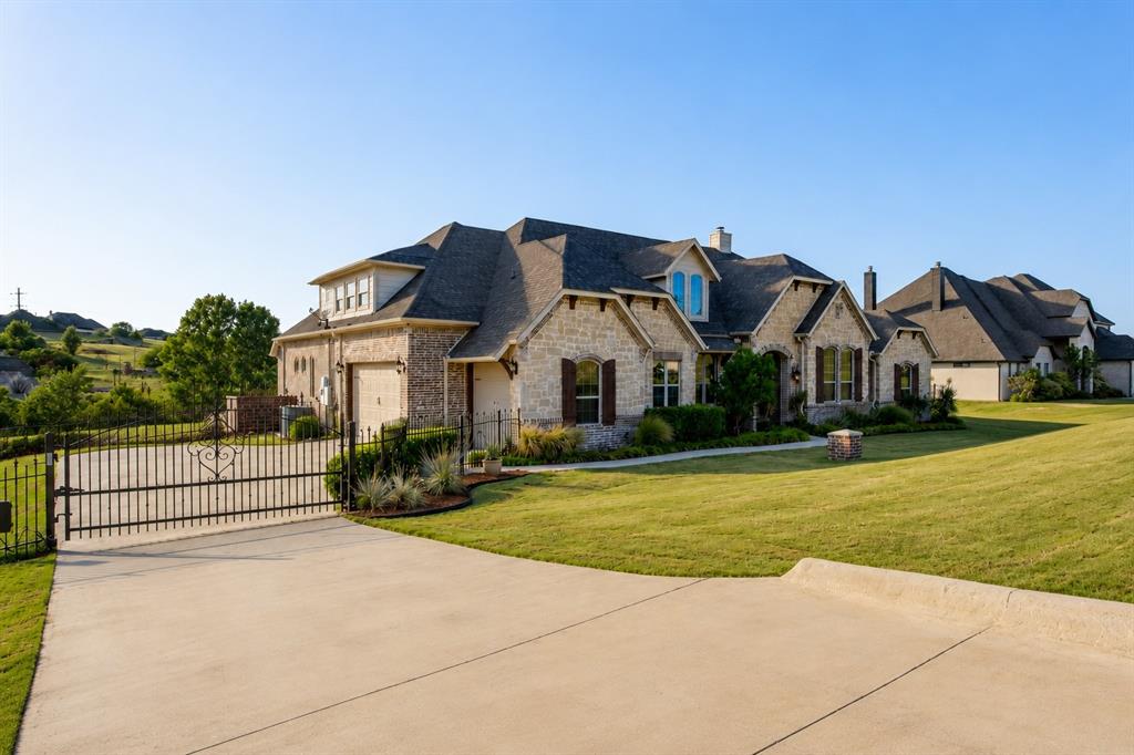 12408 Bella Vineyard Drive Property Photo 3