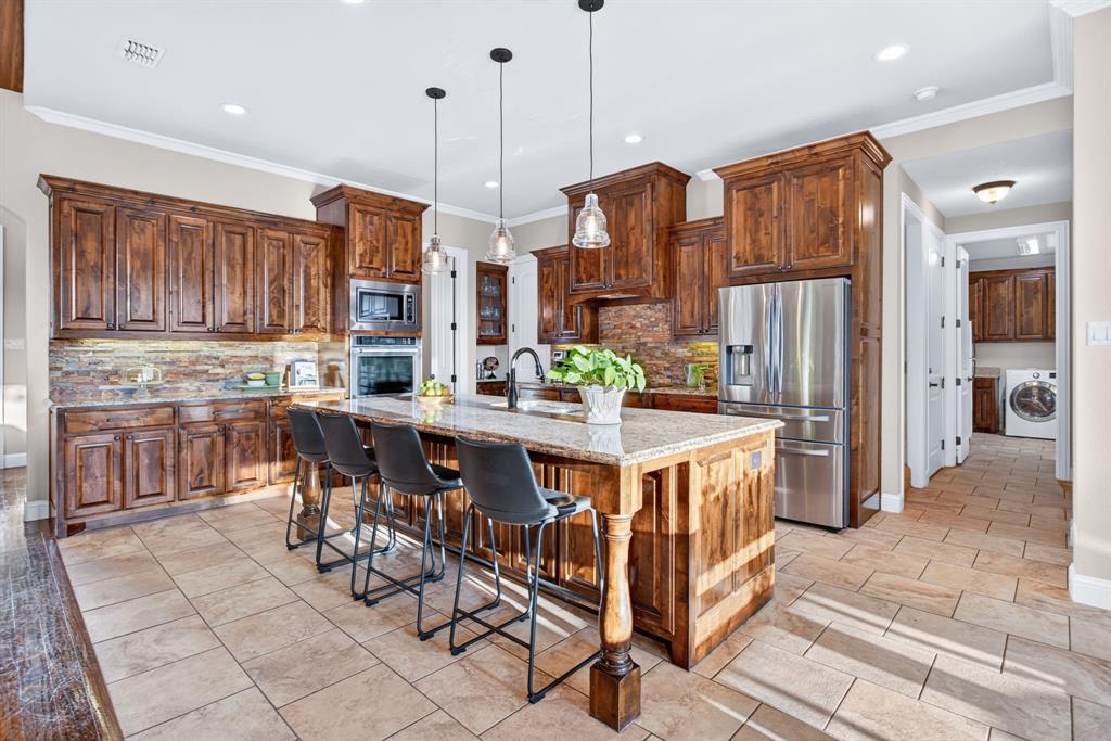 12408 Bella Vineyard Drive Property Photo 13