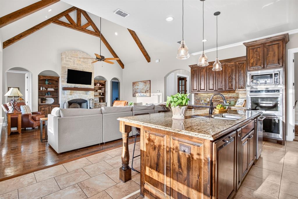 12408 Bella Vineyard Drive Property Photo 16