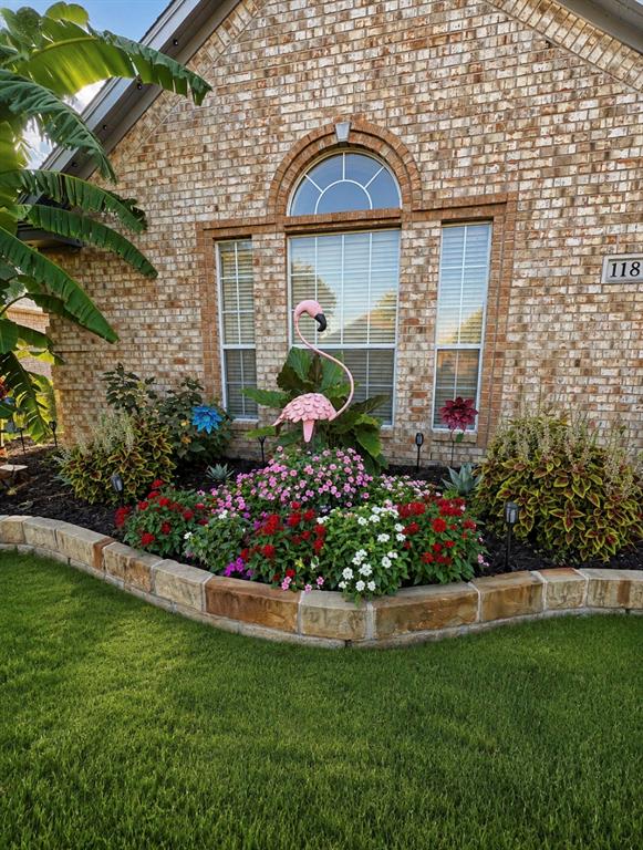 118 Golfers Way Property Photo 4
