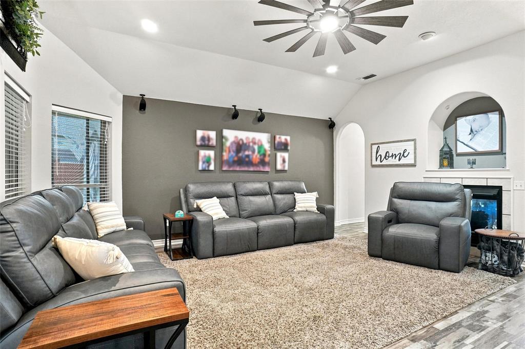118 Golfers Way Property Photo 15
