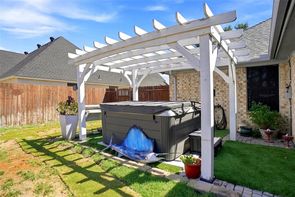 118 Golfers Way Property Photo 27