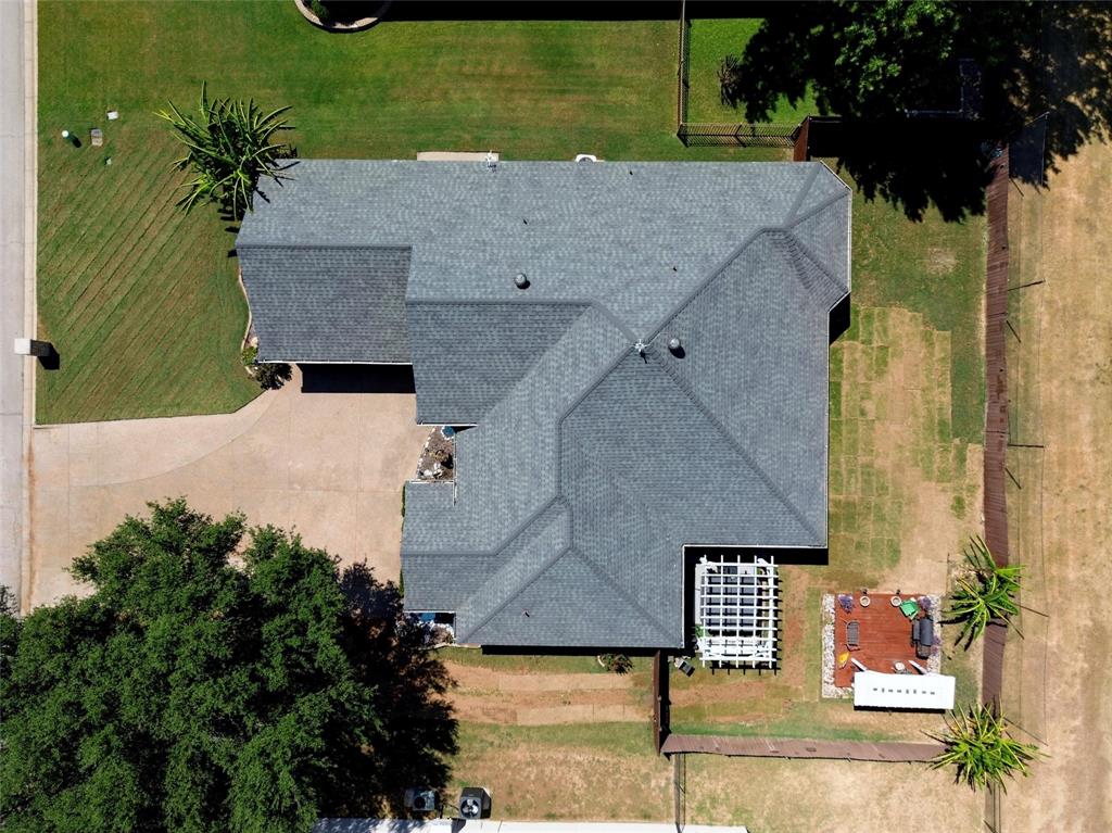 118 Golfers Way Property Photo 35