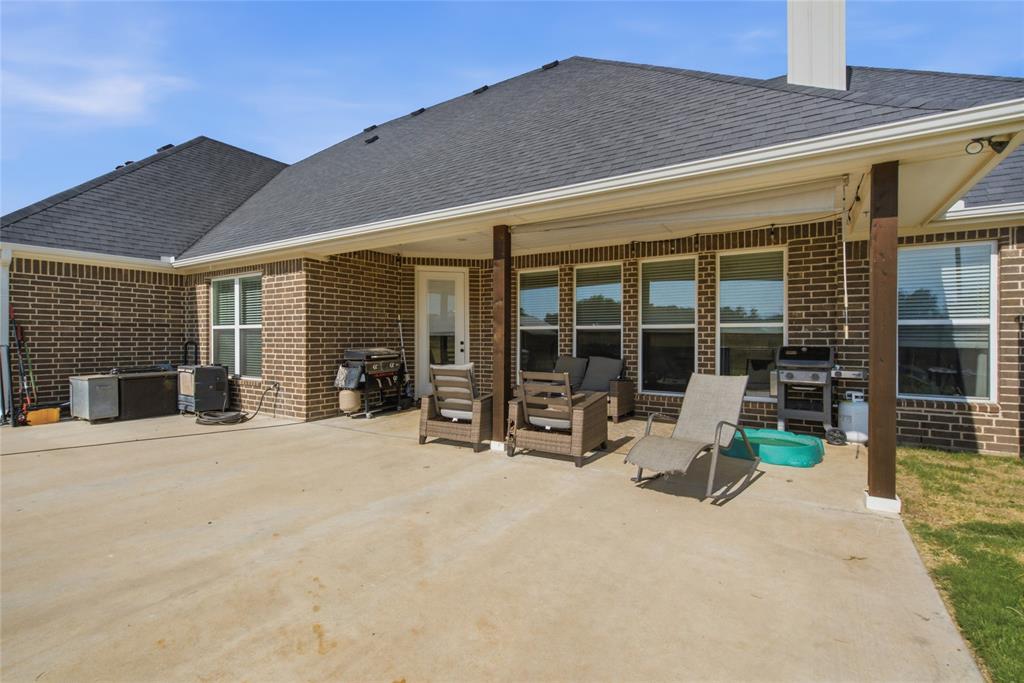 1044 Monarch Court Property Photo 33
