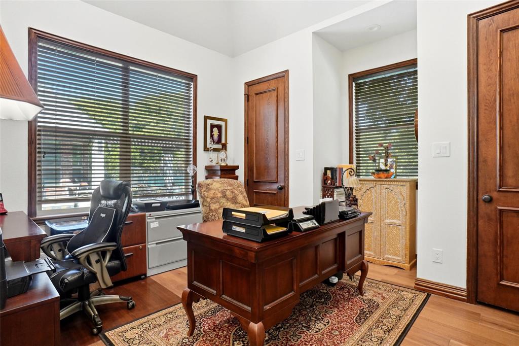 5024 Strathmore Property Photo 15