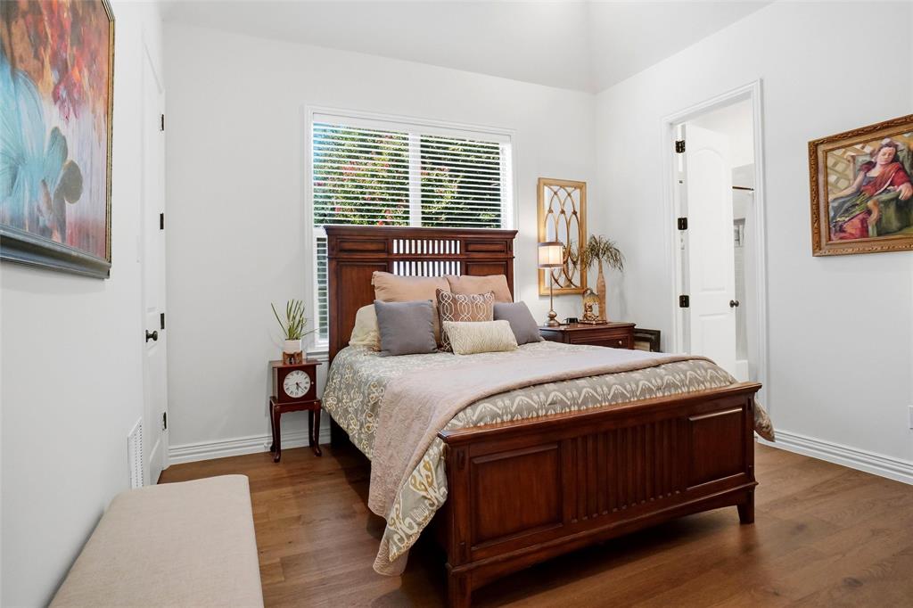 5024 Strathmore Property Photo 20