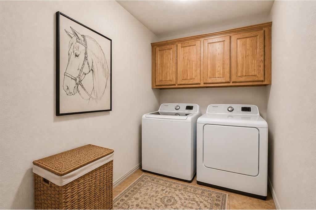 1245 Newcastle Drive Property Photo 11