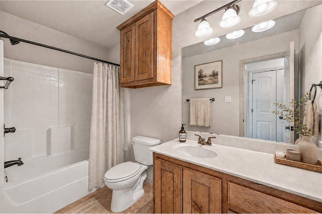 1245 Newcastle Drive Property Photo 13