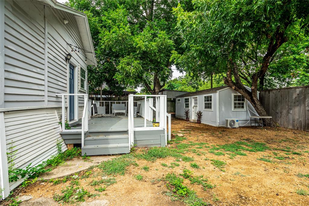 719 Melba Street Property Photo 6