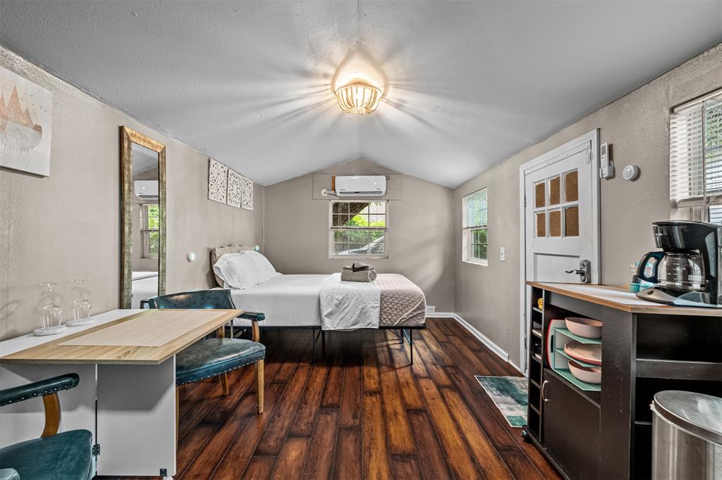 719 Melba Street Property Photo 21