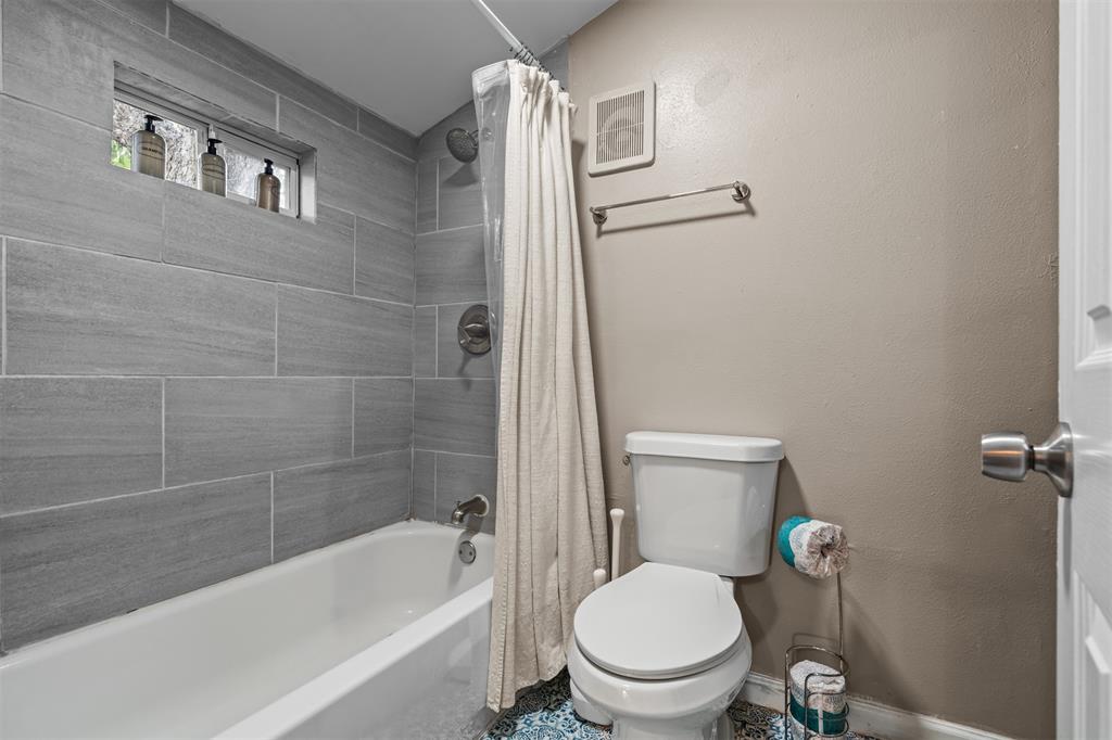 719 Melba Street Property Photo 25