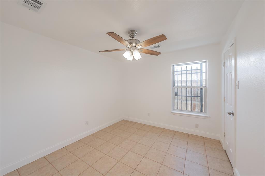 1534 Marfa Avenue Property Photo 14