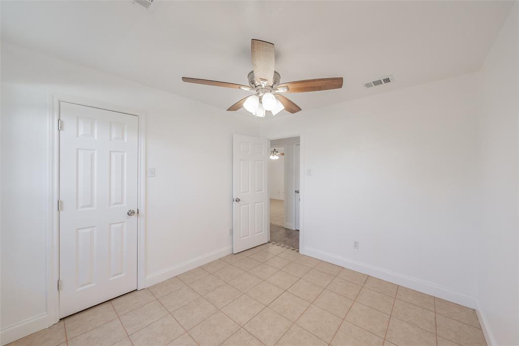 1534 Marfa Avenue Property Photo 16