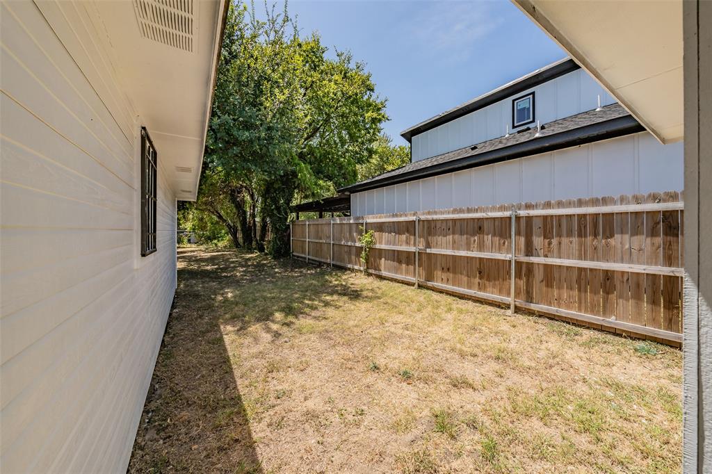 1534 Marfa Avenue Property Photo 32
