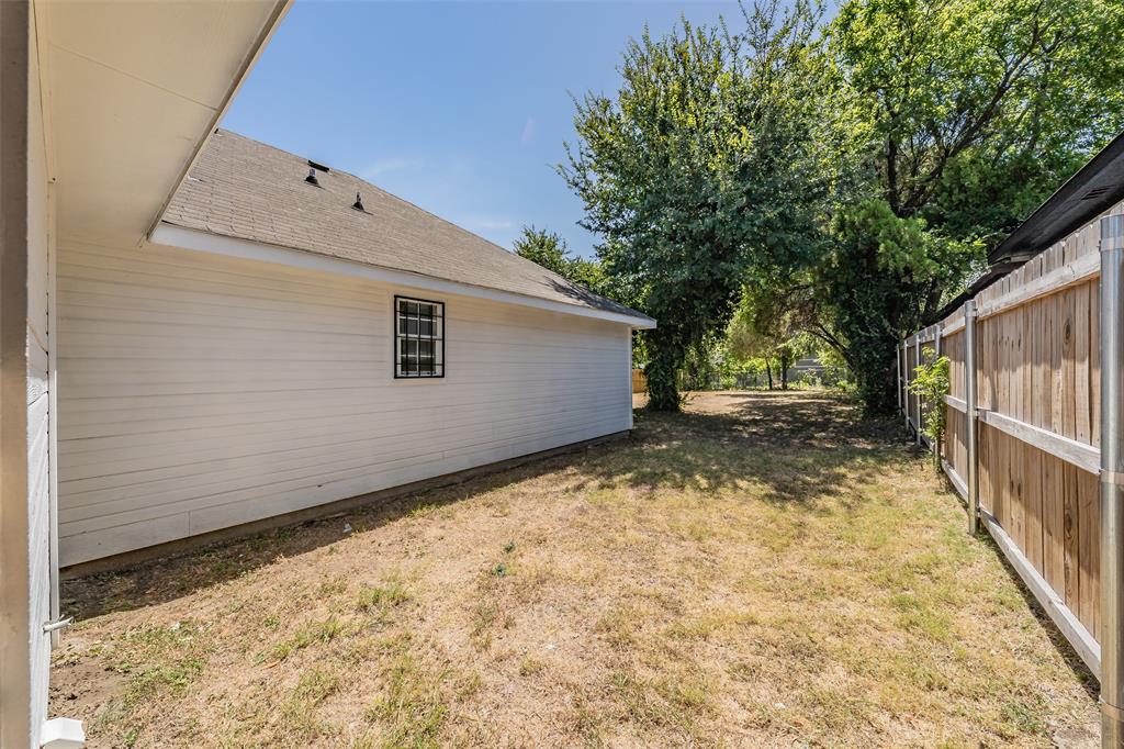 1534 Marfa Avenue Property Photo 33