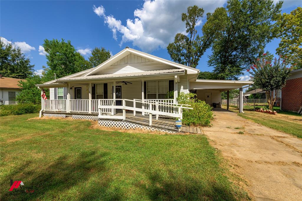 1210 S Third Property Photo 2