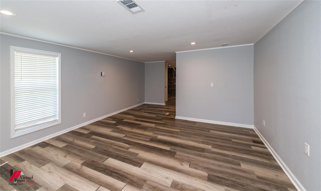 1210 S Third Property Photo 13