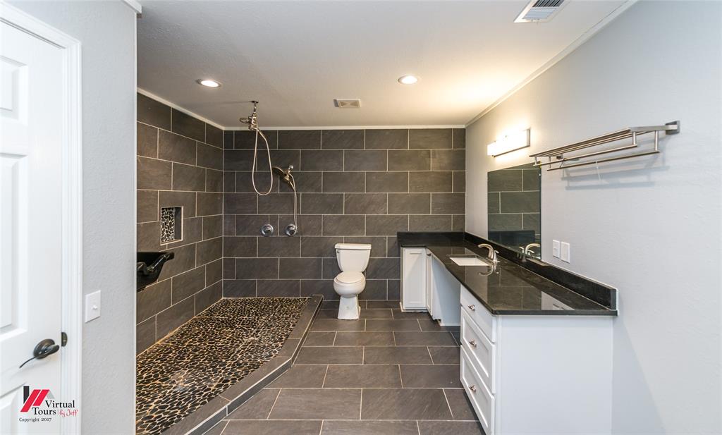 1210 S Third Property Photo 14