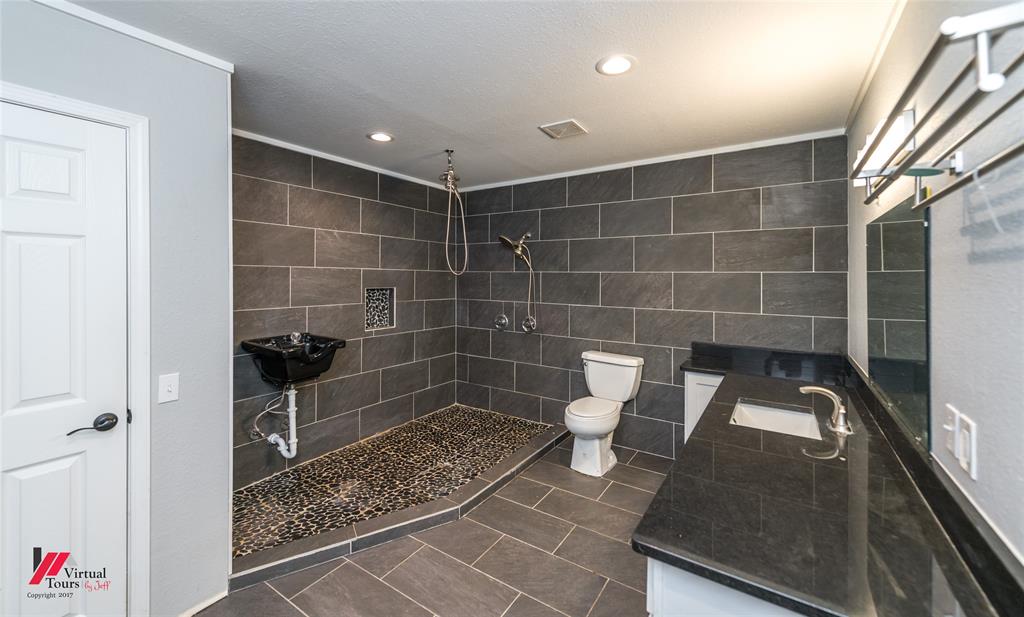 1210 S Third Property Photo 15