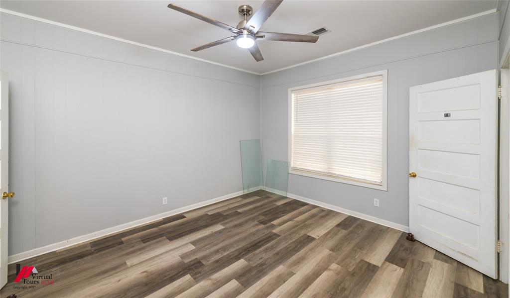 1210 S Third Property Photo 34