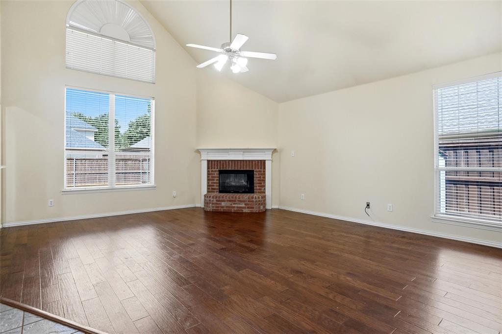 8431 Firewheel Lane Property Photo 6