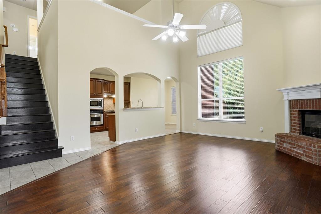 8431 Firewheel Lane Property Photo 9