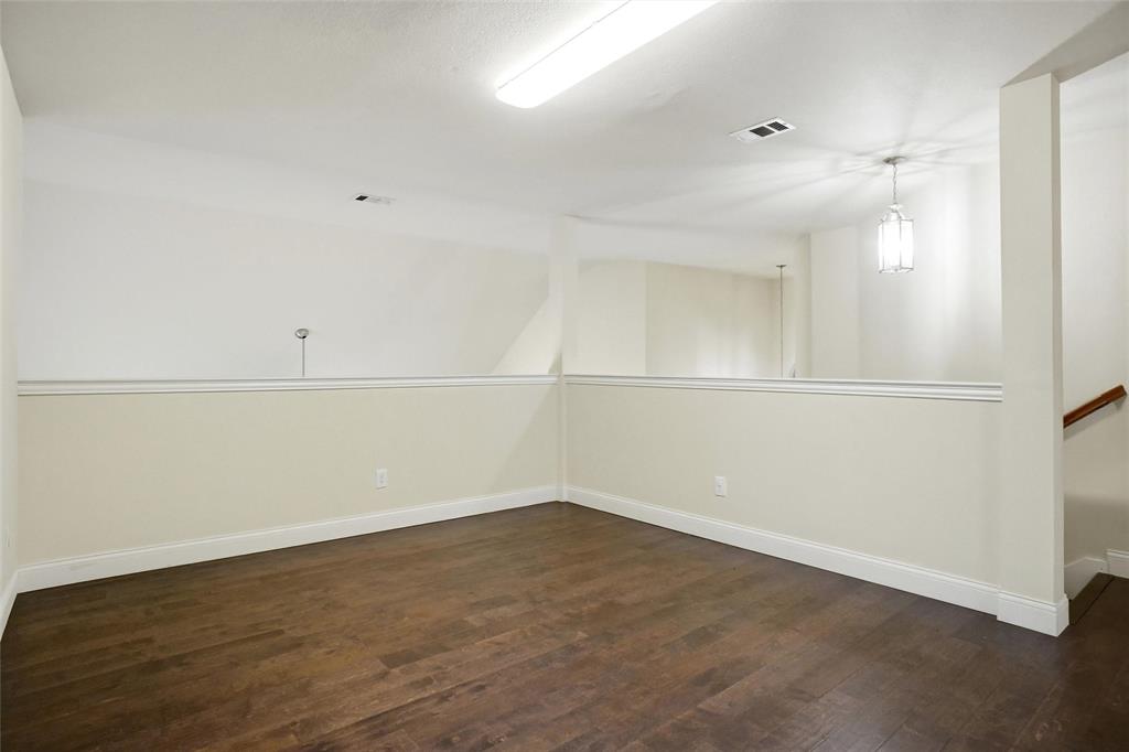 8431 Firewheel Lane Property Photo 23