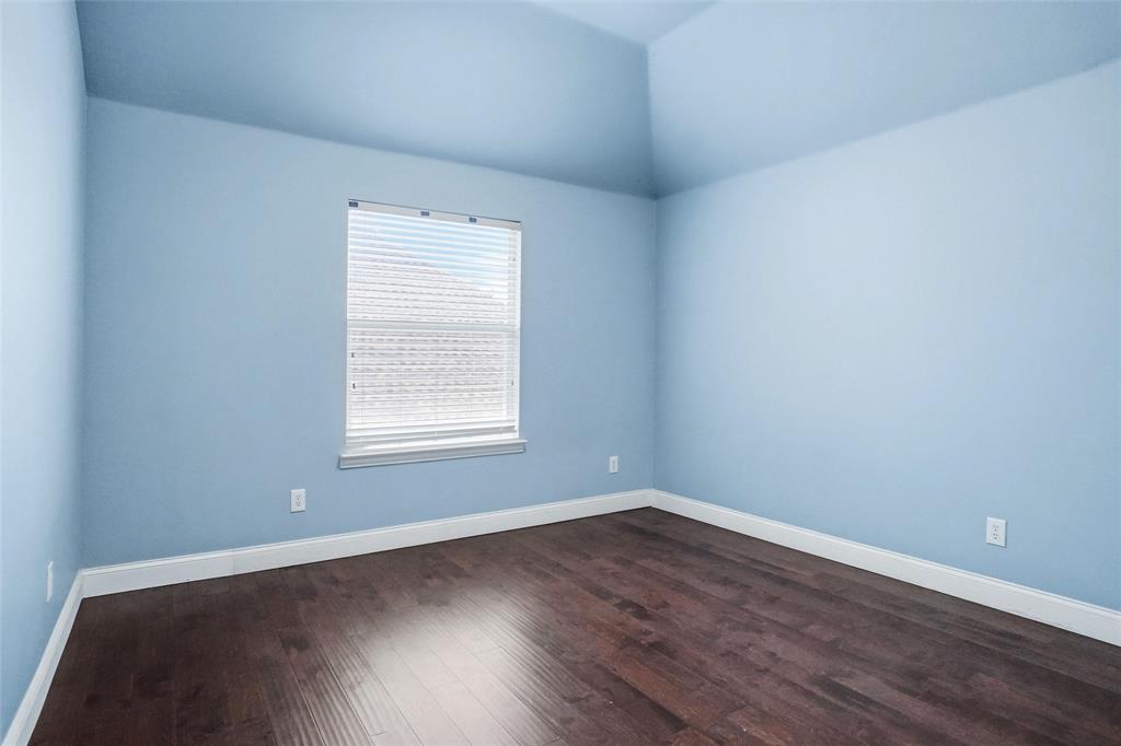 8431 Firewheel Lane Property Photo 27