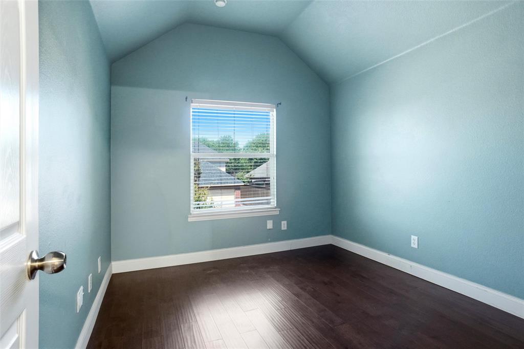 8431 Firewheel Lane Property Photo 29