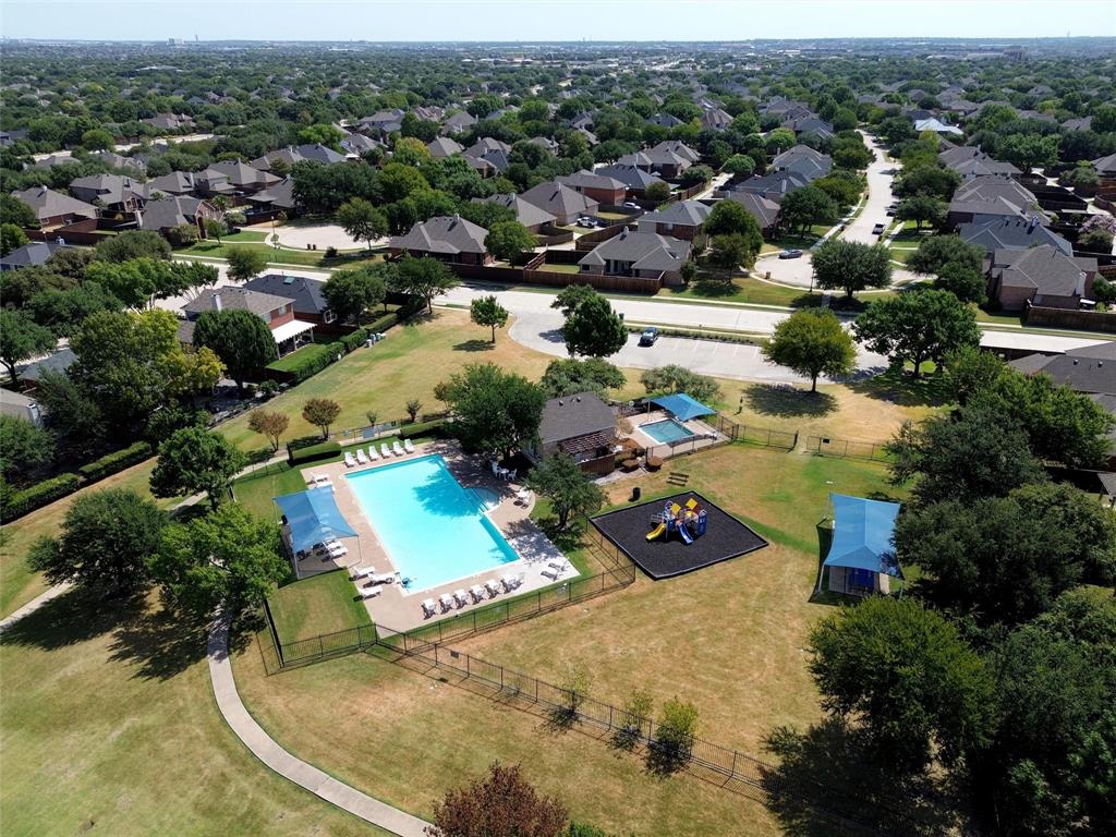 8431 Firewheel Lane Property Photo 37