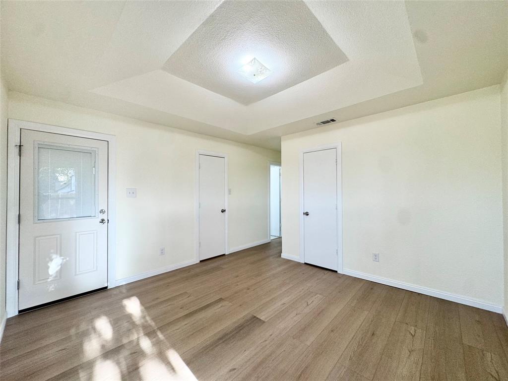 2201 Summer Place Drive Property Photo 18