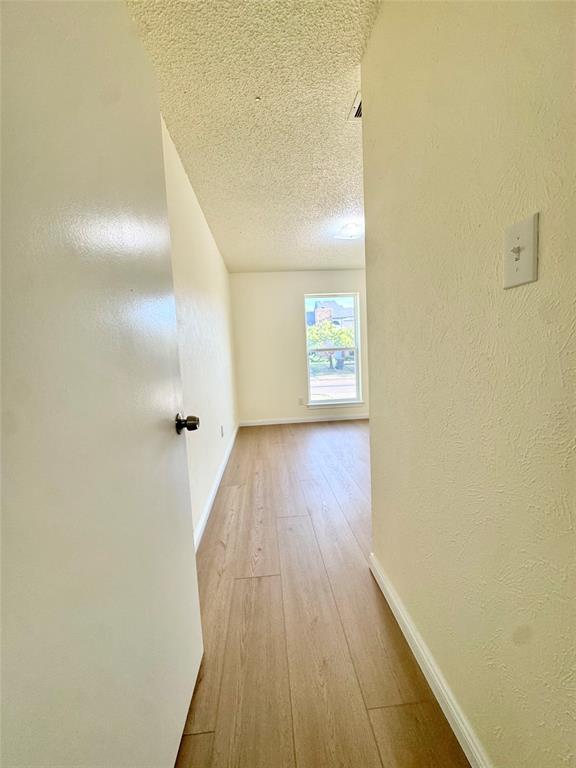 2201 Summer Place Drive Property Photo 31
