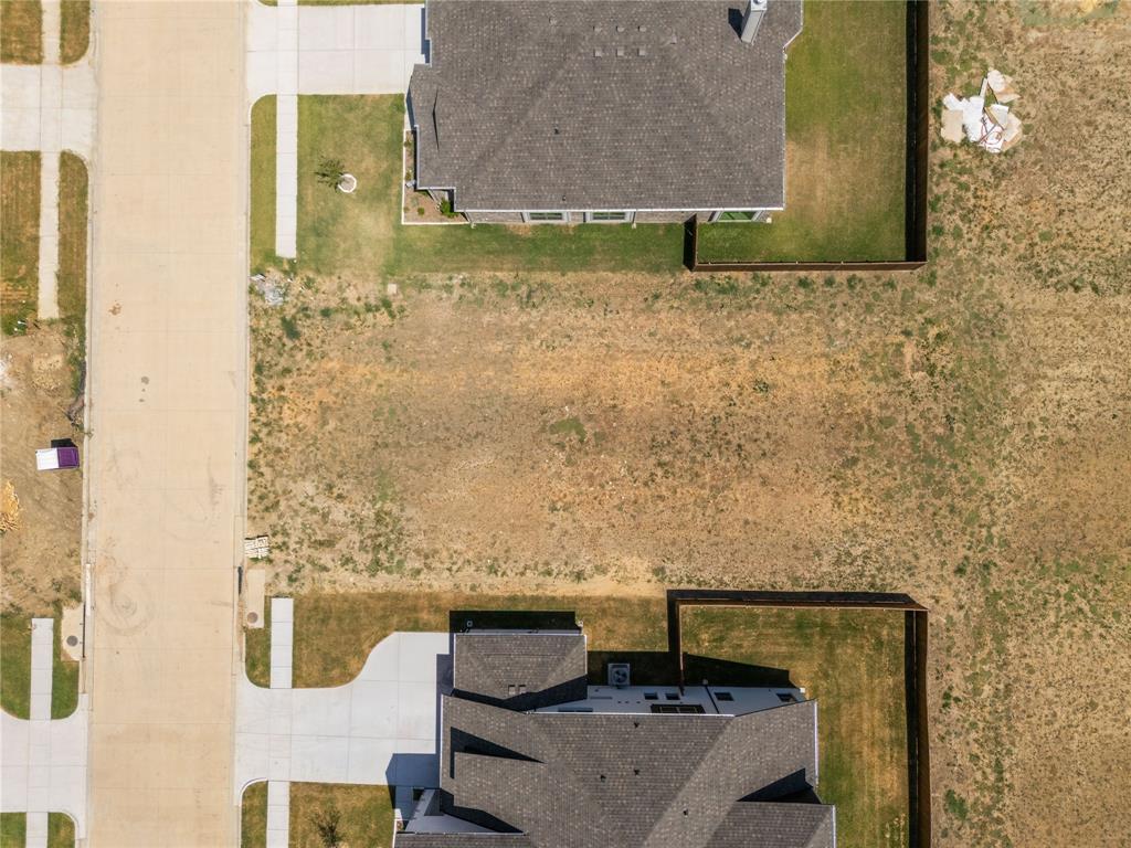 1973 Daybreak Drive Property Photo 4