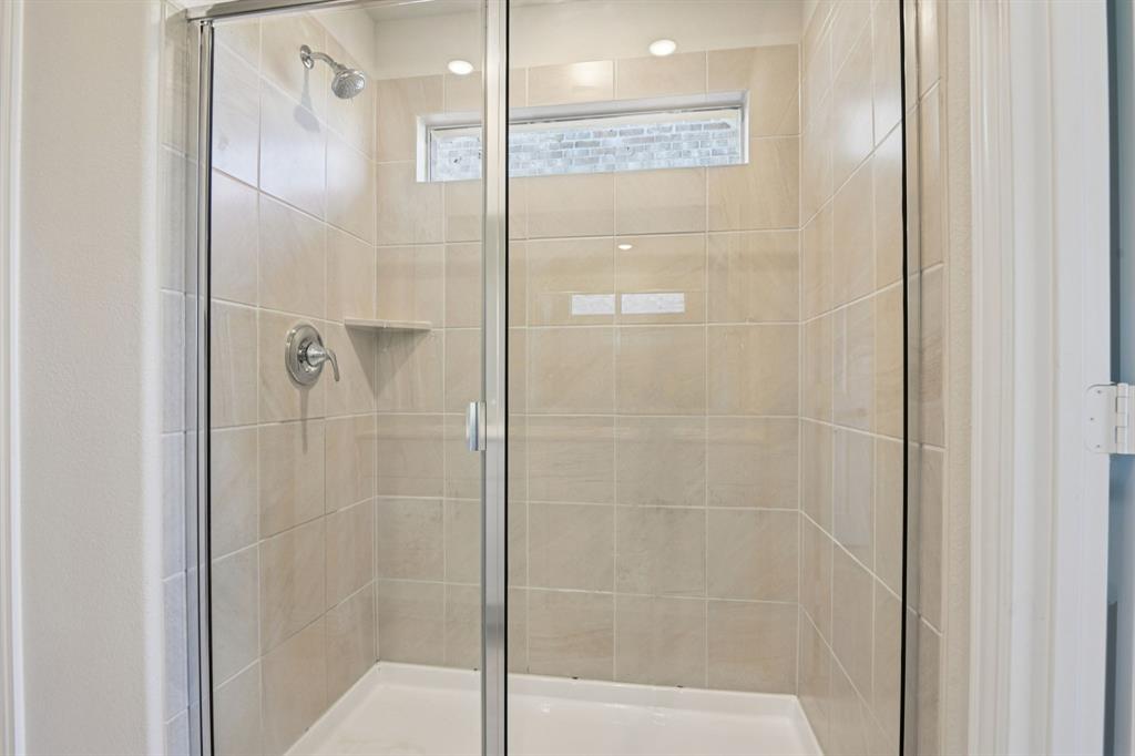 1581 Coldwater Way Property Photo 34
