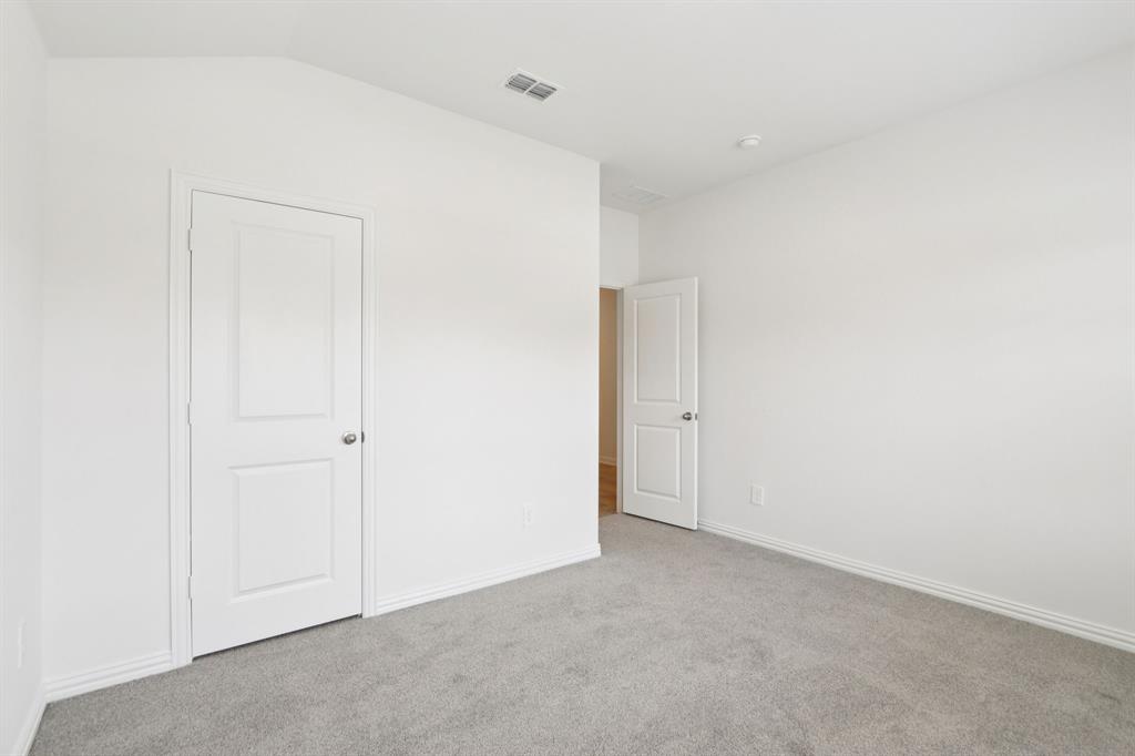 1575 Coldwater Way Property Photo 19