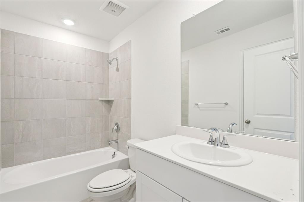 1575 Coldwater Way Property Photo 20