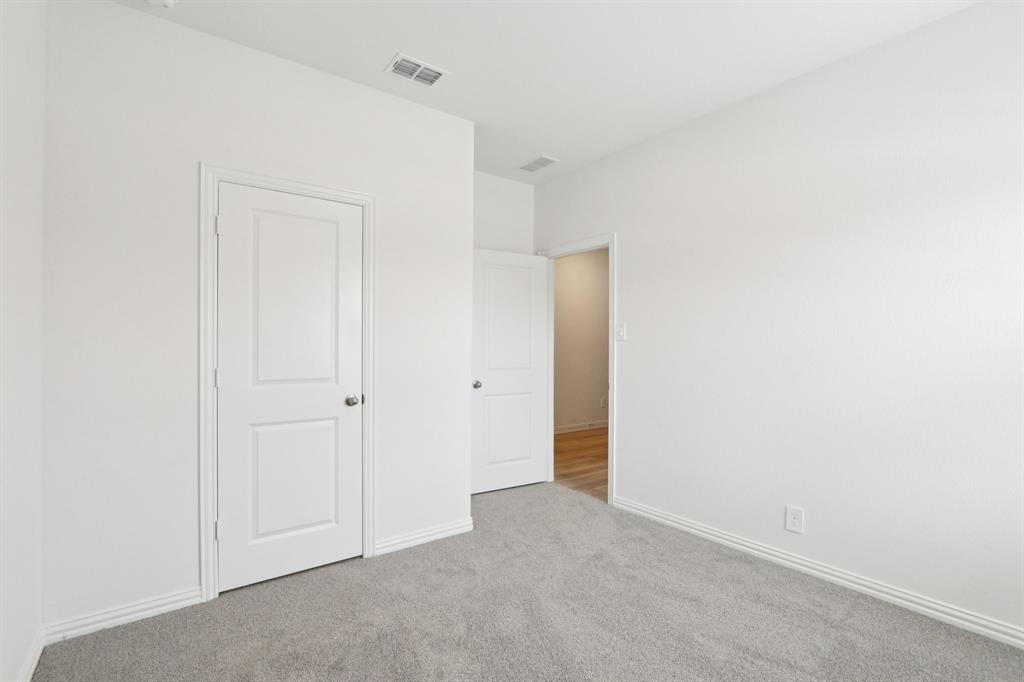 1575 Coldwater Way Property Photo 22