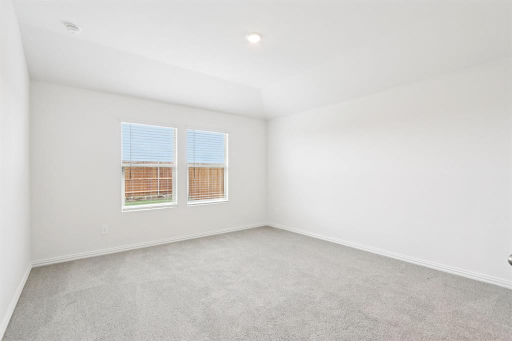 1575 Coldwater Way Property Photo 27